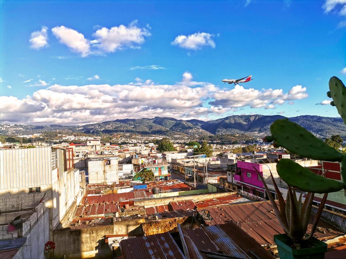 Life Builders Hostel Guatemala City Exterior photo